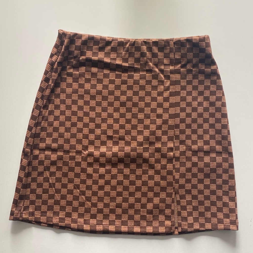 NWT Mini Skirt. Size Small